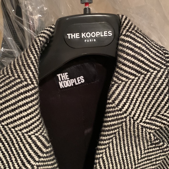 Patterned Wool Coat - Picture 3 of 8